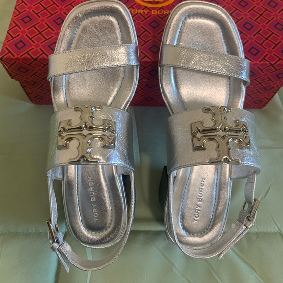 Tory Burch Eleanor Heel Sandal 55mm Metallic Leather-Silver s.5 - Picture 3 of 7
